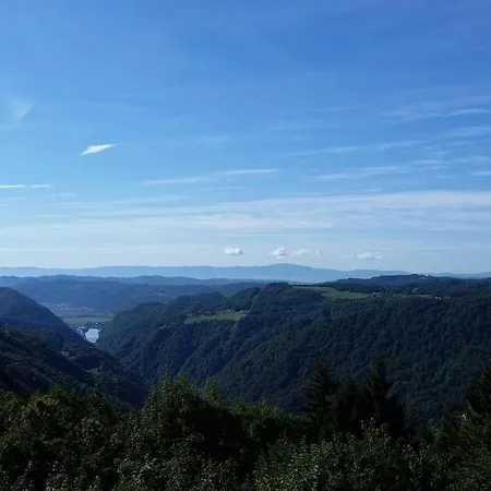 Planinski Dom Gore Appart hôtel Dol pri Hrastniku